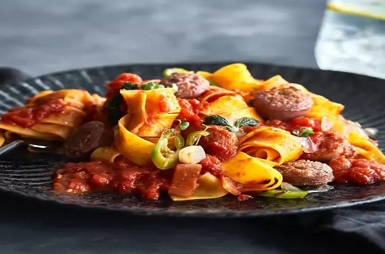Pasta mit Salsiccia Titelbild