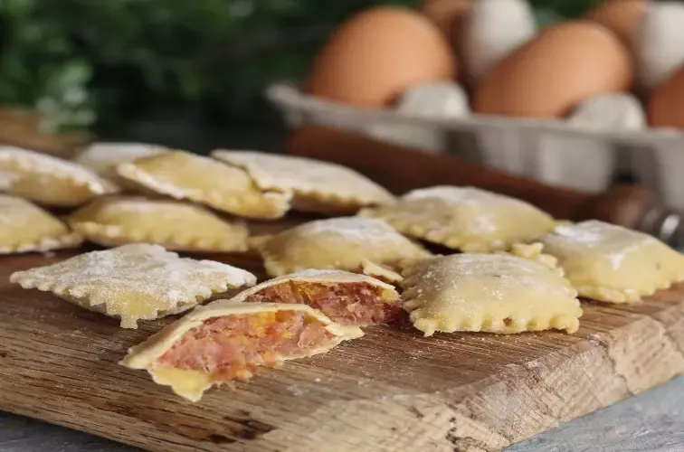 Ravioli al prosciutto crudo